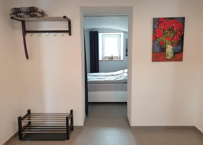 Wohnung-nummer-2 *